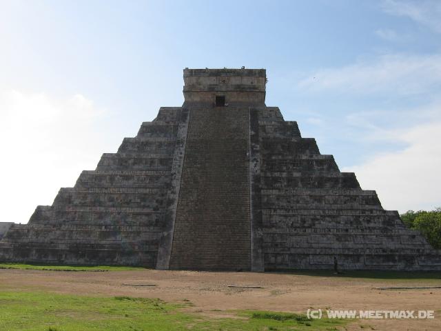 143 Kukulcan-Pyramide