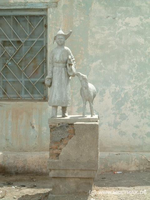 0011_Statue