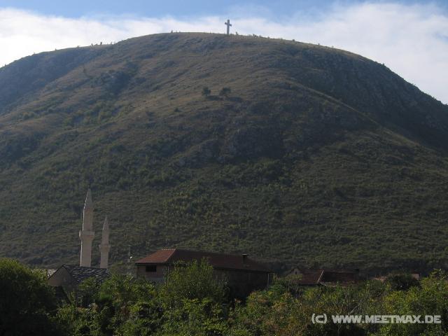 9679_Kreuz_und_Minarette