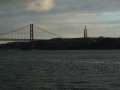 11  Ponte 25 de Abril und Jesus