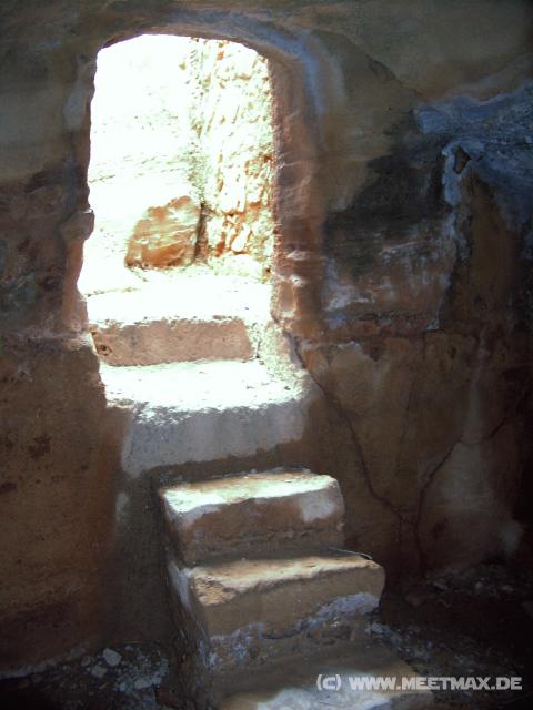 28 Tomb