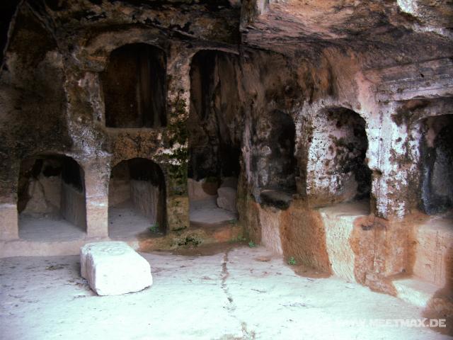 53 Tomb