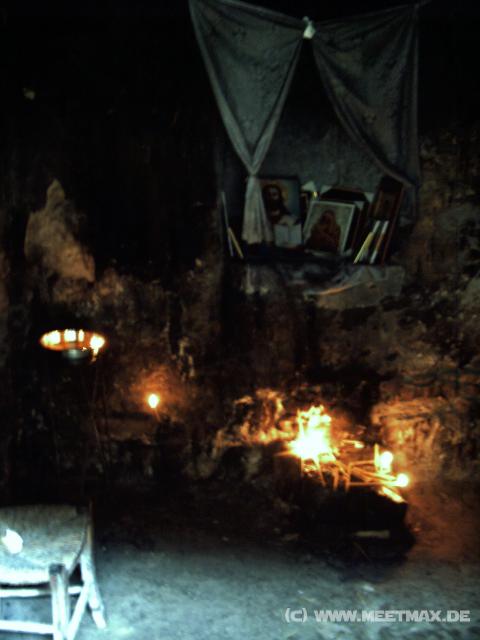 13 Agios Solomonis Catacomb
