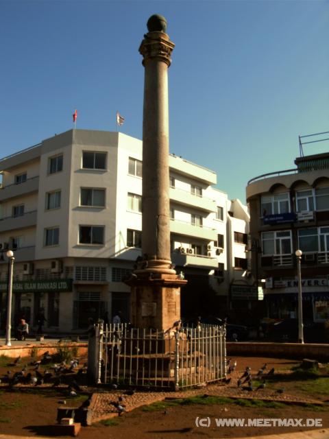 05 Atat�rk Meydani Platz