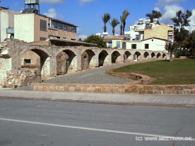 18 Aqu�dukt
