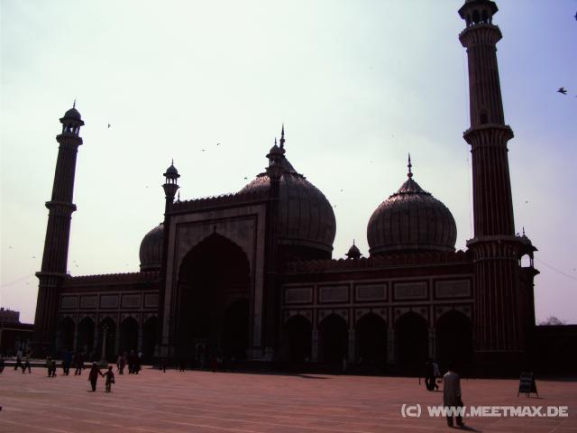 108 Jama Masjid