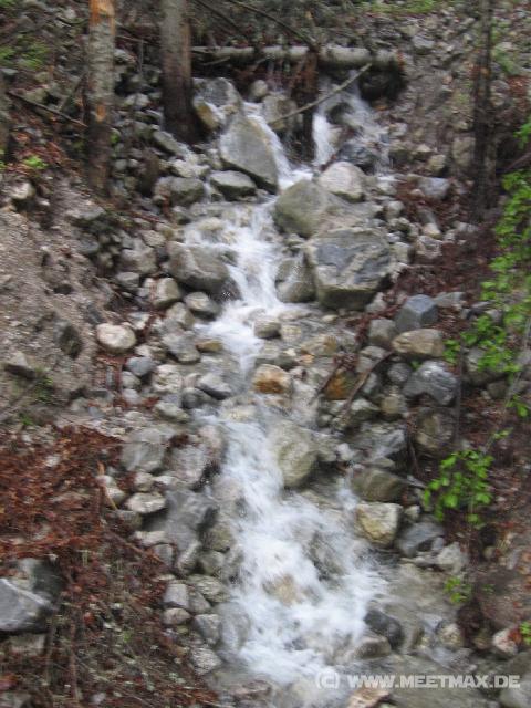 353 Wasserf�llchen