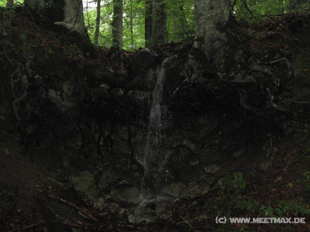 354 Wasserf�llchen