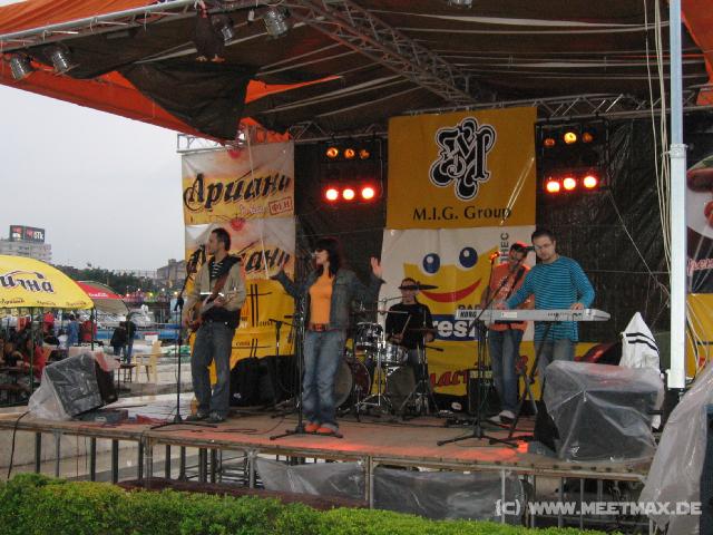 424 Liveband
