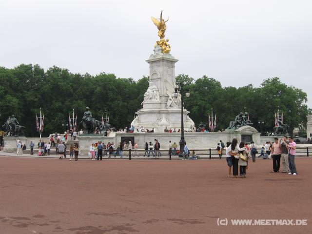 481 Vorm Buckingham Palace