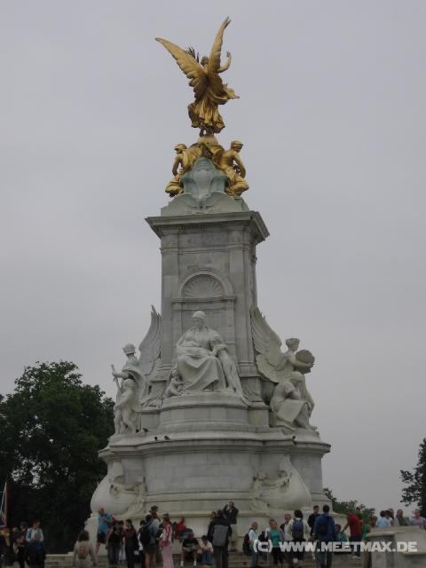 486 Monument