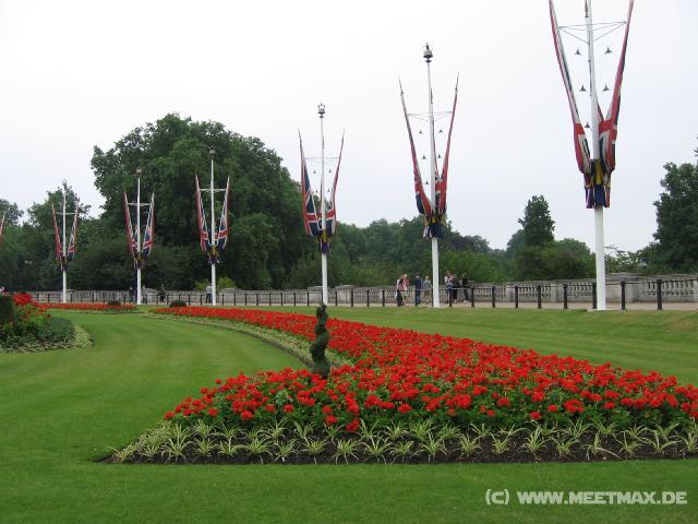 492 Union Jacks