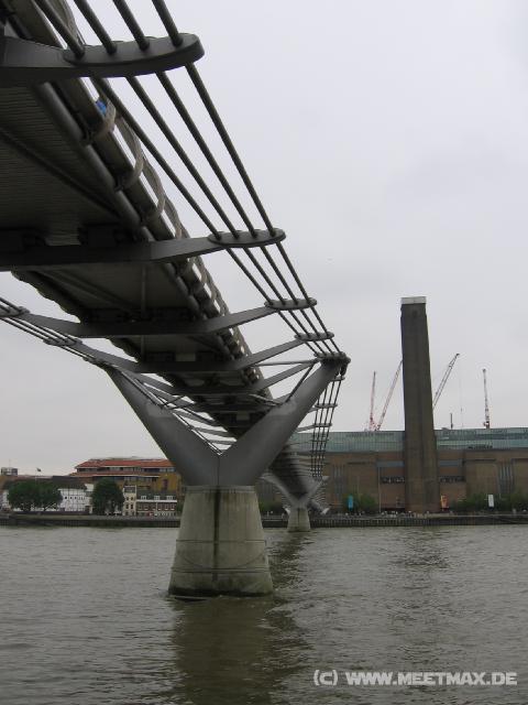547 Millennium Bridge