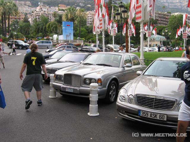 869 Luxusschlitten