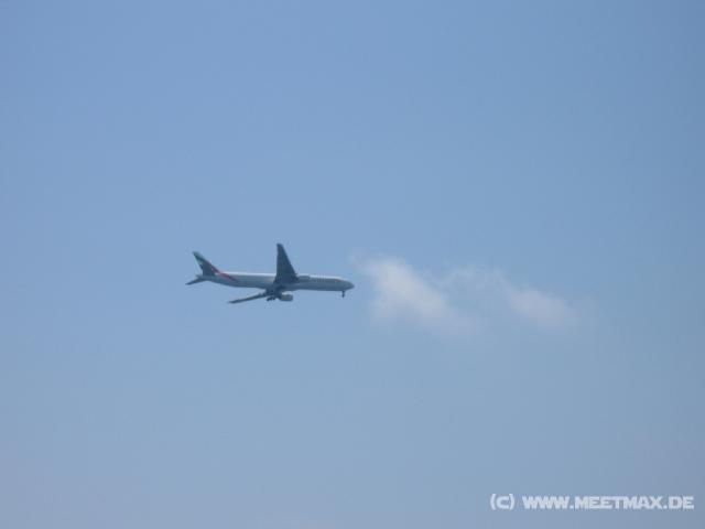 922 Emirates-Tiefflieger