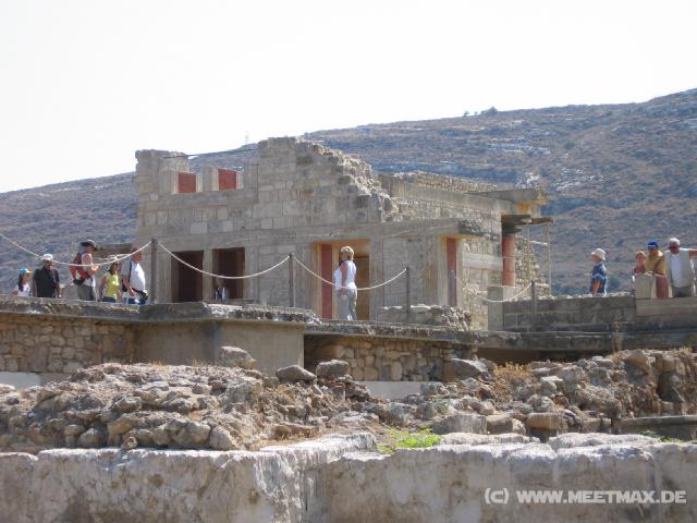 448 Knossos