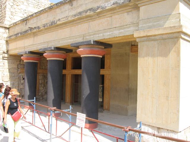 458 Knossos