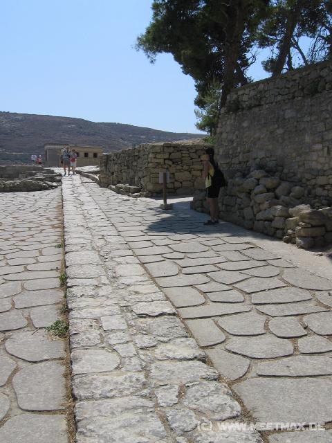 481 Knossos