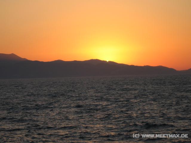 520 Sunset