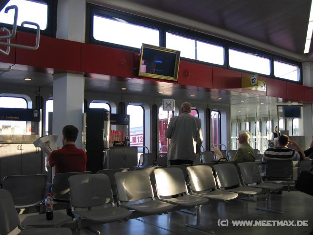 35 Gate 12 in Tegel