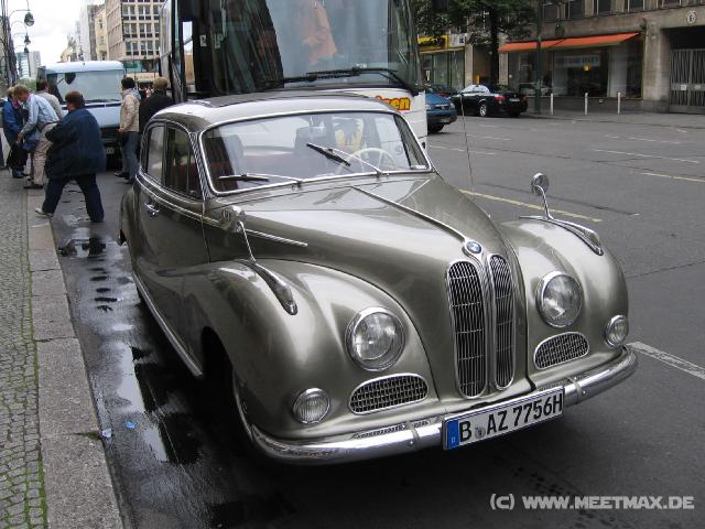560 BMW-Schlitten