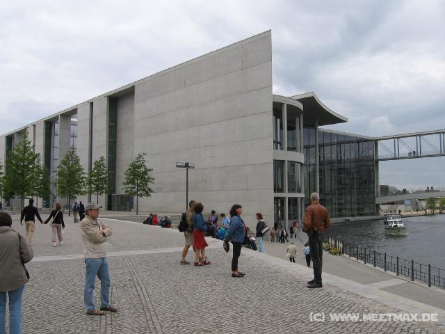 635 Regierungsgeb�ude