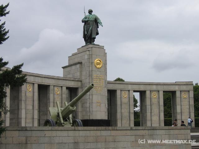 646 Sowjetisches Ehrenmal