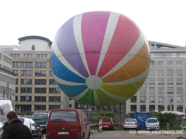659 Sat1-Ballon