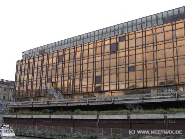 693 Palast der Republik