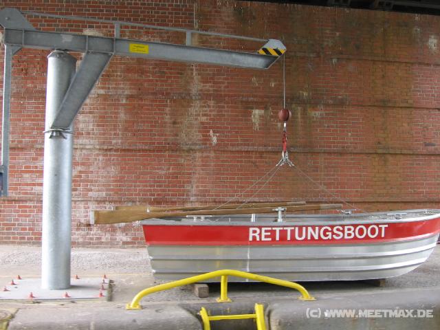 719 Schleusen-Rettungsboot
