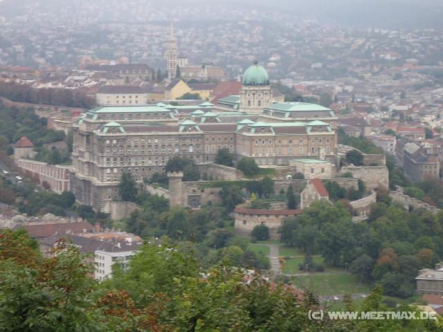 7023 Budapester Burg