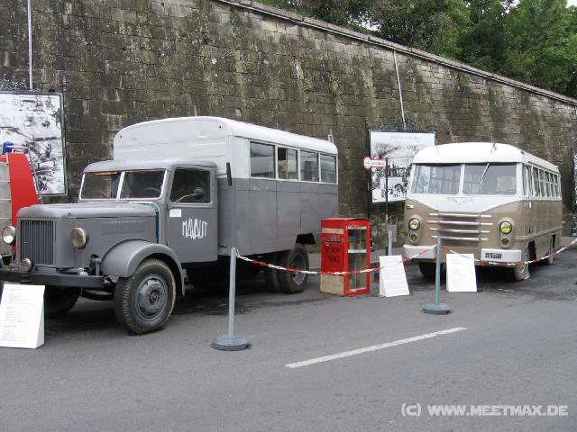 7027 Alte Busse