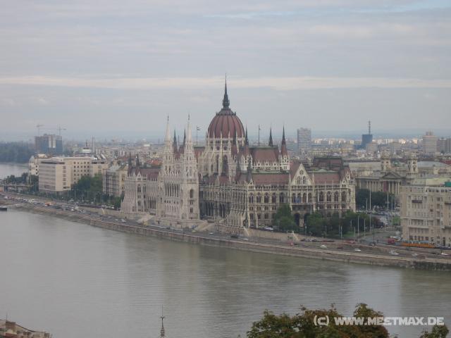 7042 Parlament