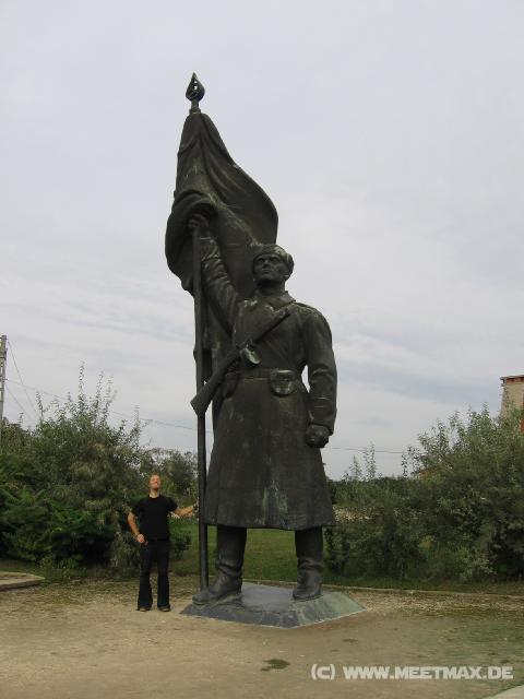 309 Statue