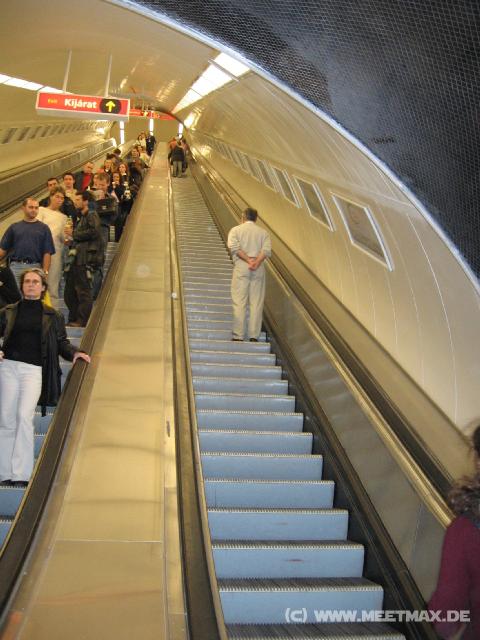 316 Metro-Rolltreppe