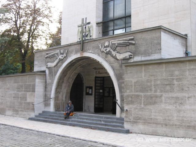 336 Unsere Kirche von 2001