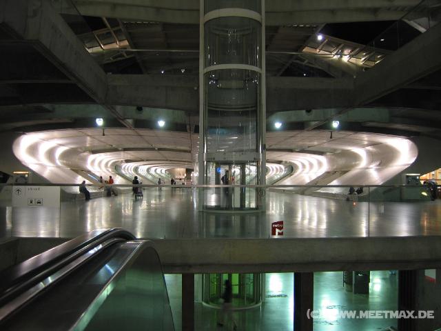 8206 Gare do Oriente