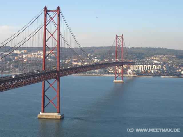 8251 Ponte 25 de Abril