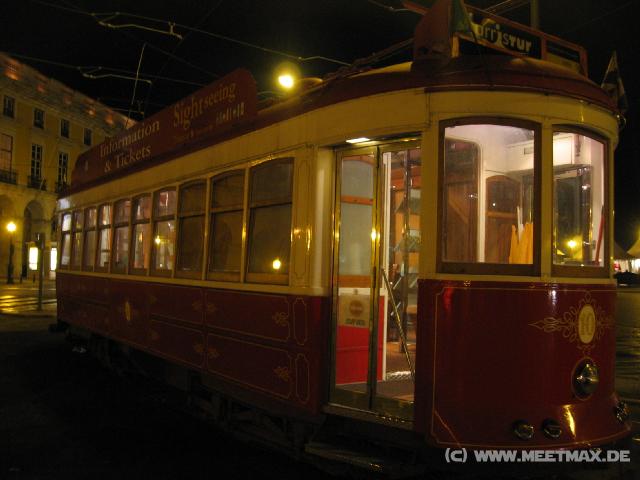 8353 Tram