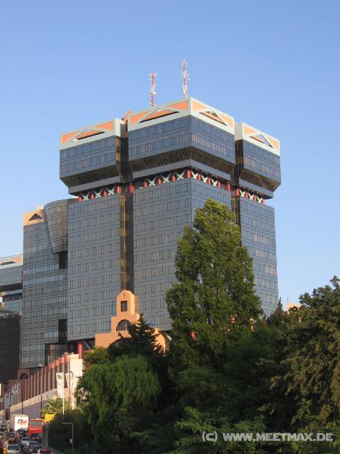 8372 Architektur