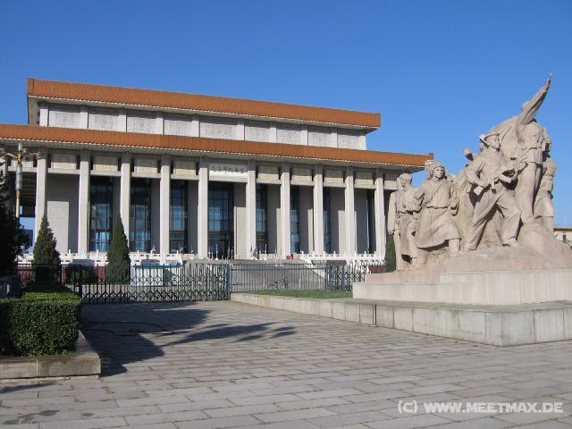 8496 Am Mao-Mausoleum