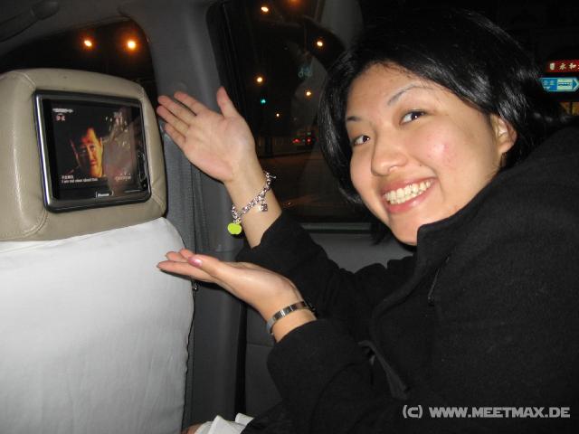 8593 Taxi mit TV