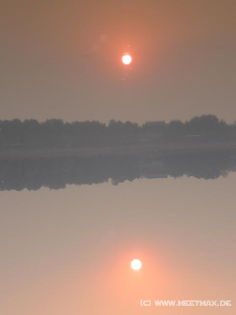 8885 Sunset