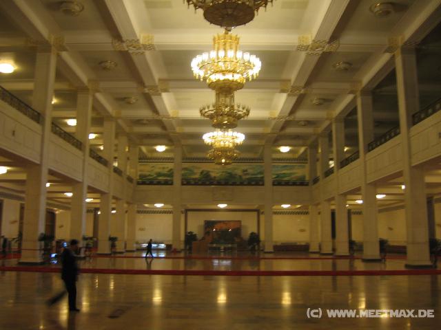 9003 Gro�e Halle des Volkes