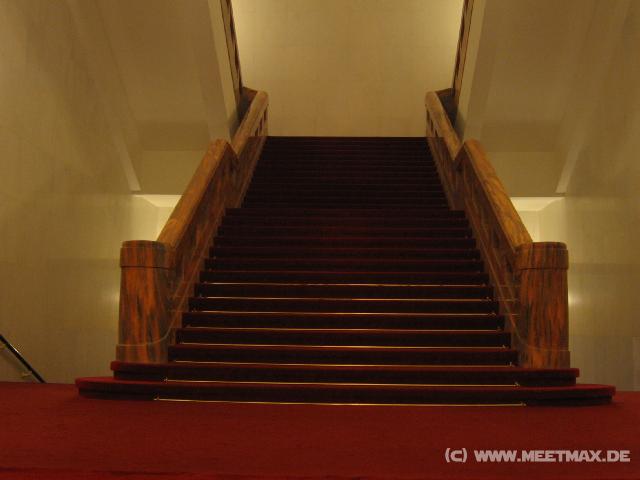 9045 Gro�e Halle des Volkes