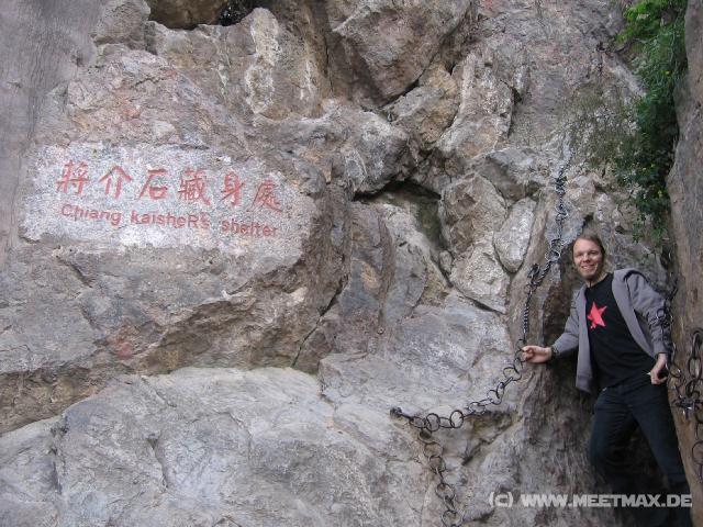 9363 Chiang Kai-sheks Versteck