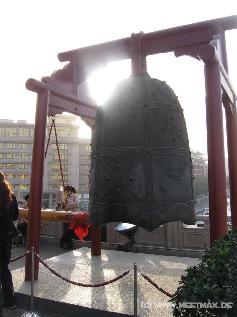 9470 Die Glocke