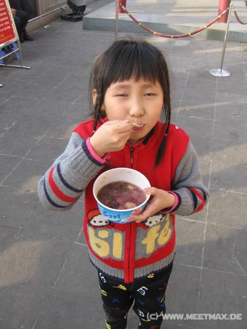 9472 Lecker Eis