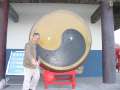 9484 Xie schl�gt die gro�e Trommel