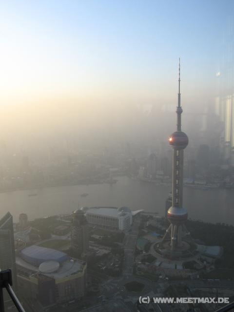 9573 Oriental Pearl Tower